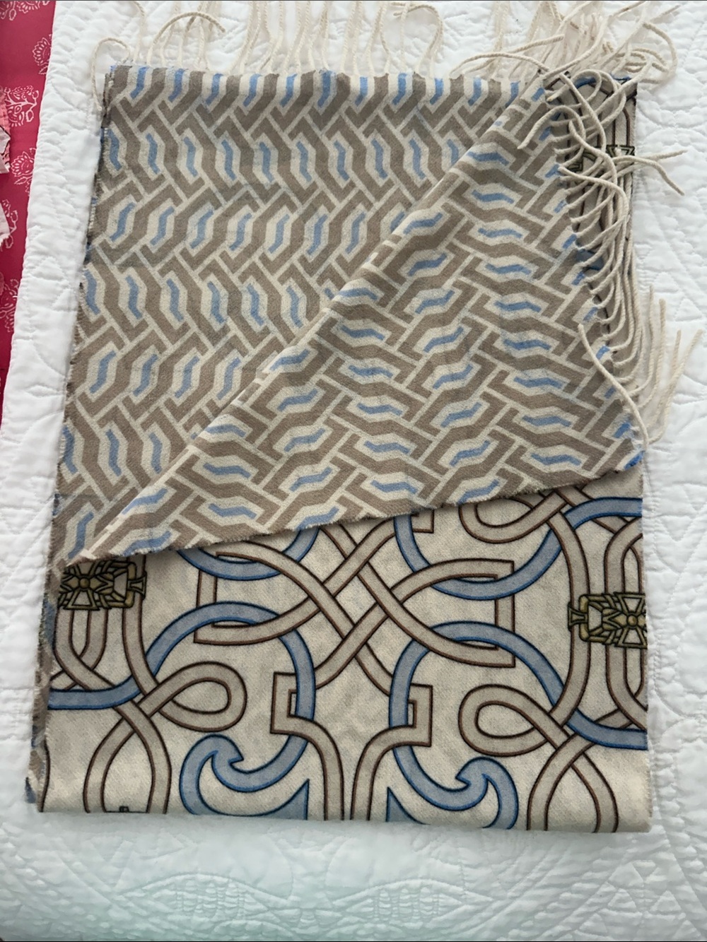 J. McLaughlin Beige and Light Blue 100% Cashmere Scarf - Picture 3 of 4